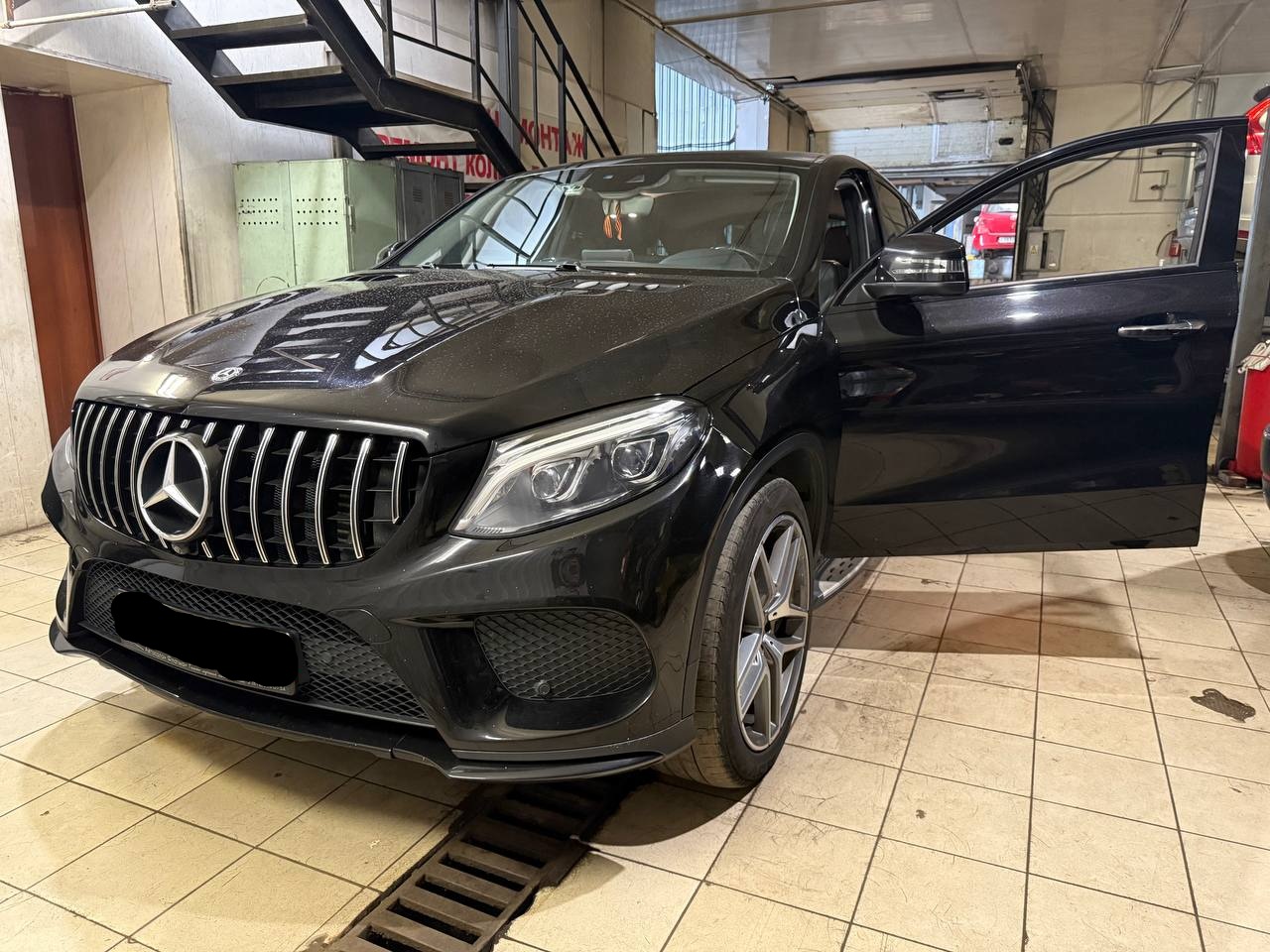 Mercedes GLE Coupé (W292) — Программное отключение AdBlue и системы StartStop